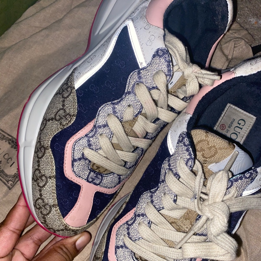 Gucci GG Rhyton Sneaker. fairly new. Comes with Box, dust bag and instructions.